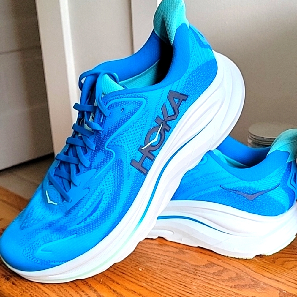 Hoka One Clifton 10 Men's Size 13D Blue Athletic Road Running Shoes Sneakers